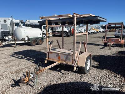 2002 Display Solutions Sunray Arrow Board LED 25 Arrowboard