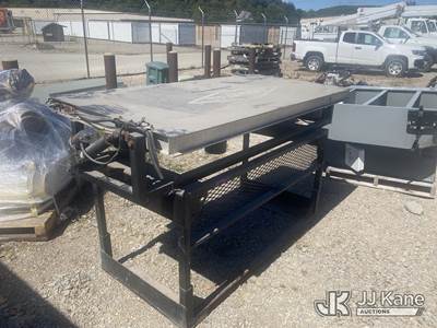 TRAFCON Arrow Board Traffic Control / Arrow / Message Board