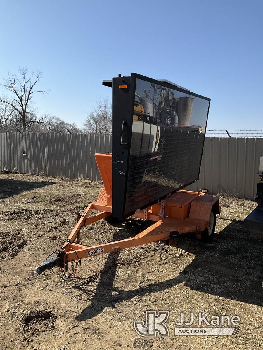 2011 VERMAC VM1210QS Portable Message Board For Sale | South Beloit, IL