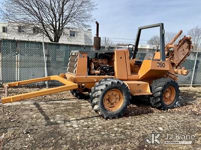 1986 Case 760 Rubber Tired Trencher