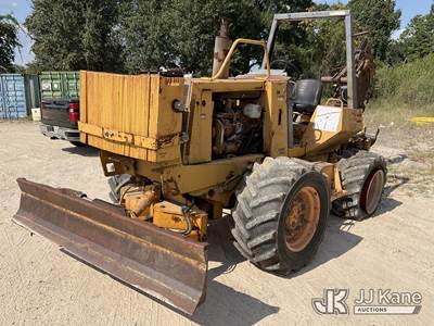 Case 860 Turbo Rubber Tired Trencher