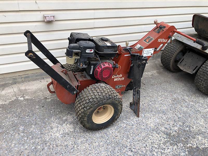 2003 Ditch Witch 100SX Rubber Tired Vibratory Cable Plow/Trencher For