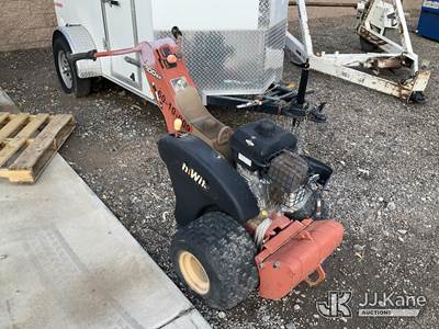 2015 Ditch Witch 100SX Trencher