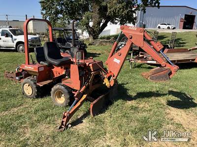 1989 Ditch Witch 2310 Rubber Tired Trencher
