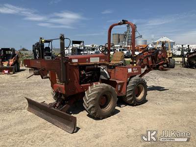 2003 Ditch Witch 5700DD Rubber Tired Vibratory Cable Plow
