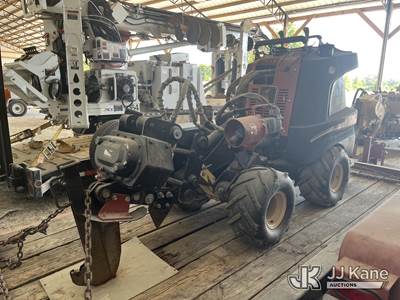 2007 Ditch Witch R300 Stand-Up All Purpose Machine