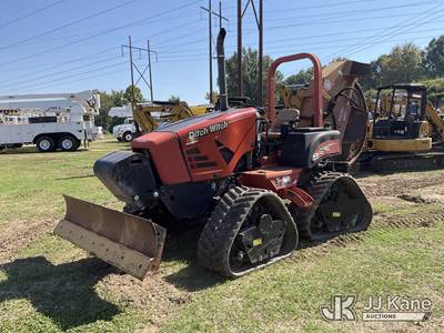 2013 Ditch Witch RT80Q Quad Track Trencher
