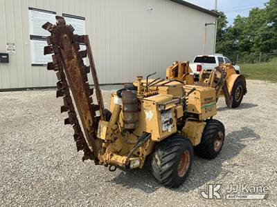 Vermeer LM-40 Rubber Tired Articulating Walk Behind Combo Cable Plow/Trencher