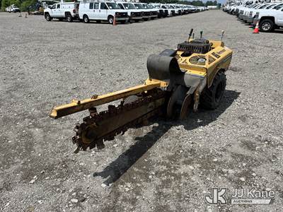 Vermeer RT 200 Walk-Behind Rubber Tired Trencher