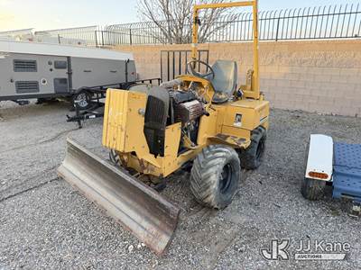 2004 Vermeer RT450 Rubber Tired Trencher