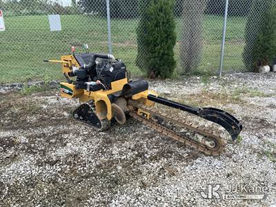 2017 Vermeer RTX200 Walk-Behind Crawler Trencher