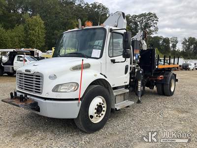 Freightliner M2 106 Truck-Mounted Knuckle Boom Crane