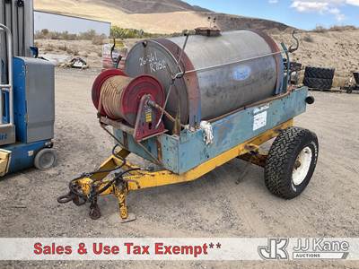 1978 Broyhill Weed Sprayer Trailer S/A Tagalong Utility Trailer