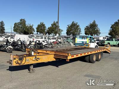 2003 Butler B-2424-FD Utility Trailer