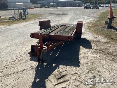 2004 Ditch Witch S7B S/A Tagalong Trailer