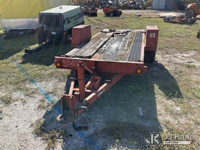 2005 Ditch Witch S7B S/A Tagalong Trailer