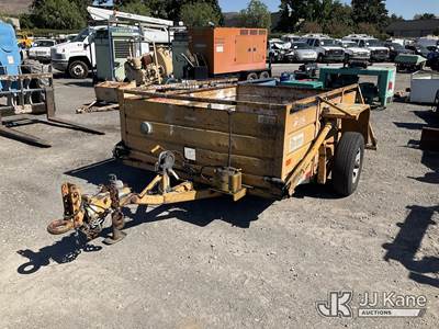 2000 Jacobsen Utility Trailer