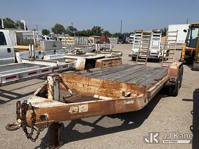 2002 Kiefer ILU 814 T/A Tagalong Equipment Trailer