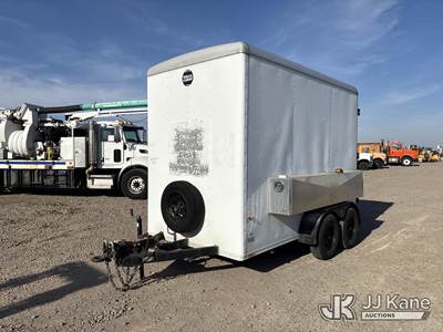 2000 Wells Cargo TW122 T/A Enclosed Cargo Trailer