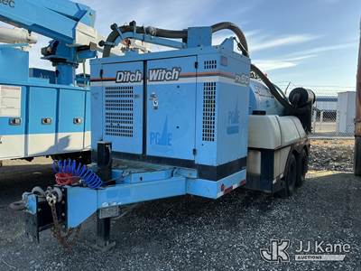 2013 Ditch Witch FX60 T/A Vacuum Excavation Trailer