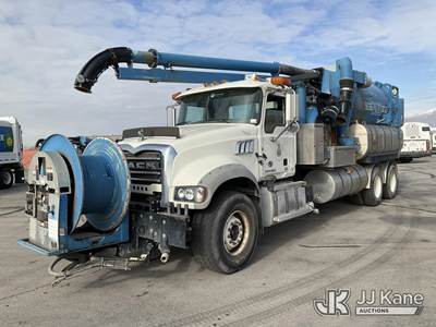 2012 Mack Granite Vactor 2100 Truck