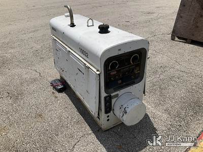 2012 Lincoln Classic 300D Welder