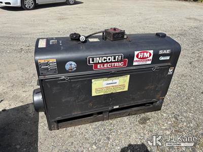 2015 Lincoln Electric SAE-300 HE Welder