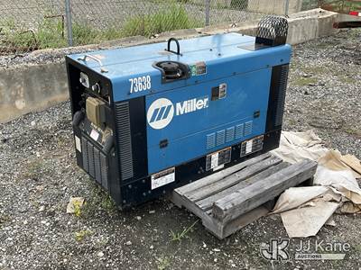 2017 Miller Big Blue 400D Welder/Generator