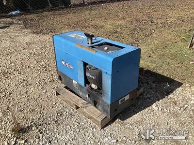 Miller Bobcat 225 Welder