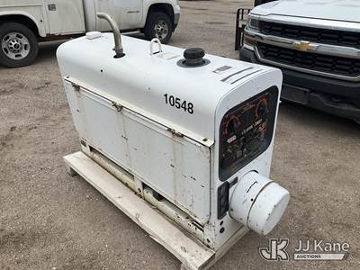 2001 Lincoln Classic 300D Welder