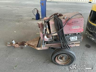 Lincoln Welder 225 (Used)