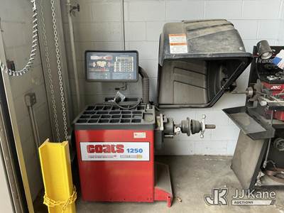 2016 Coats 1250 Series Wheel Balancer s/n 1605302380
