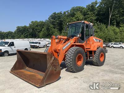 2017 Doosan DL250-5 4x4 Articulating Wheel Loader