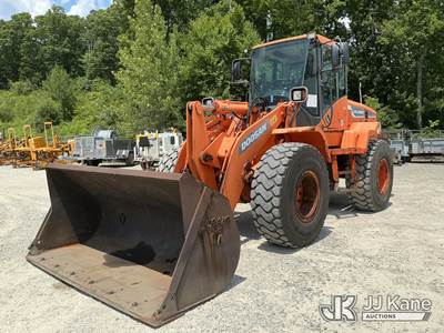 2017 Doosan DL250-5 4x4 Articulating Wheel Loader
