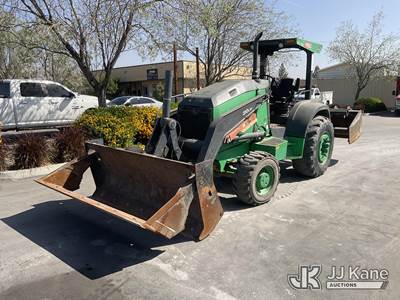 2017 John Deere 210L EP Tractor Loader