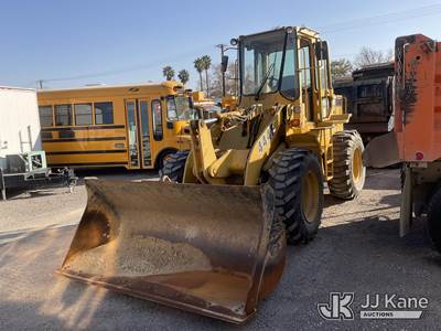1990 JOHN DEERE 444E Articulating Wheel Loader