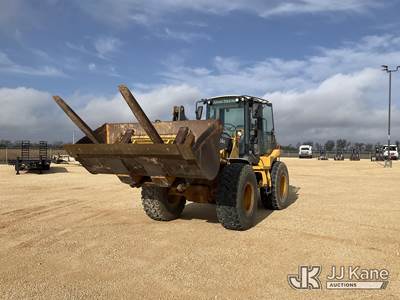 2011 John Deere 524K Articulating Wheel Loader