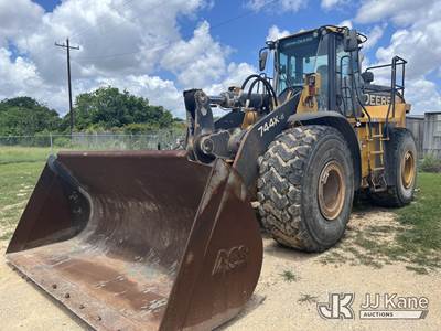 2019 John Deere 744K-II Articulating Wheel Loader