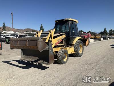 2005 New Holland LV80 4x4 Tractor Loader