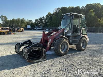2017 Takeuchi TW65 Articulating Compact Wheel Loader