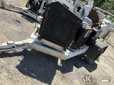 2016 Altec Environmental Products DC1317 Chipper (13in Disc)