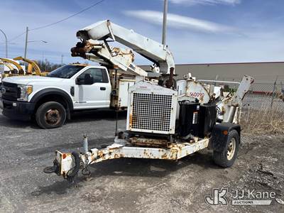 Altec DC1317 Towable Wood Chipper