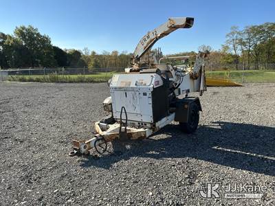 Altec DRM12 Towable Wood Chipper