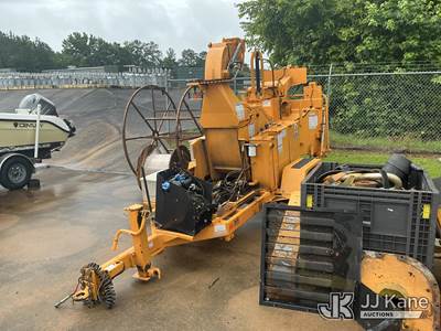 2020 Brush Bandit 15XP Chipper (15in Drum)