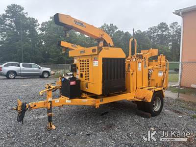2020 Brush Bandit 18XP Intimidator Chipper (18in Drum)