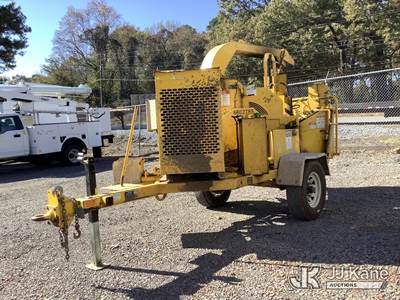 2016 Bandit 200UC Chipper (12in Disc)