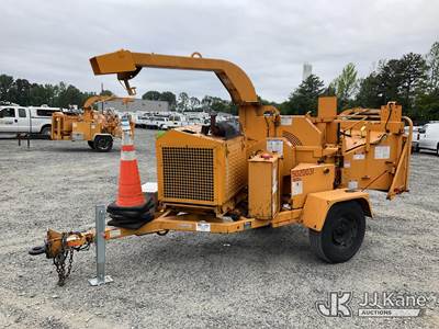 2017 Bandit Industries 200UC Chipper (12in Disc)