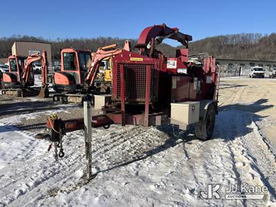 XXXX Bandit Industries 200XP Portable Chipper