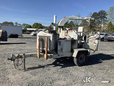 2016 Bandit Industries 200XP Chipper (12in Disc)