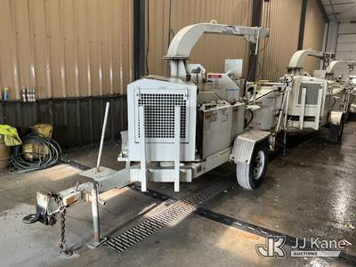 2014 Bandit Industries 200XP Portable Chipper (12in Disc)